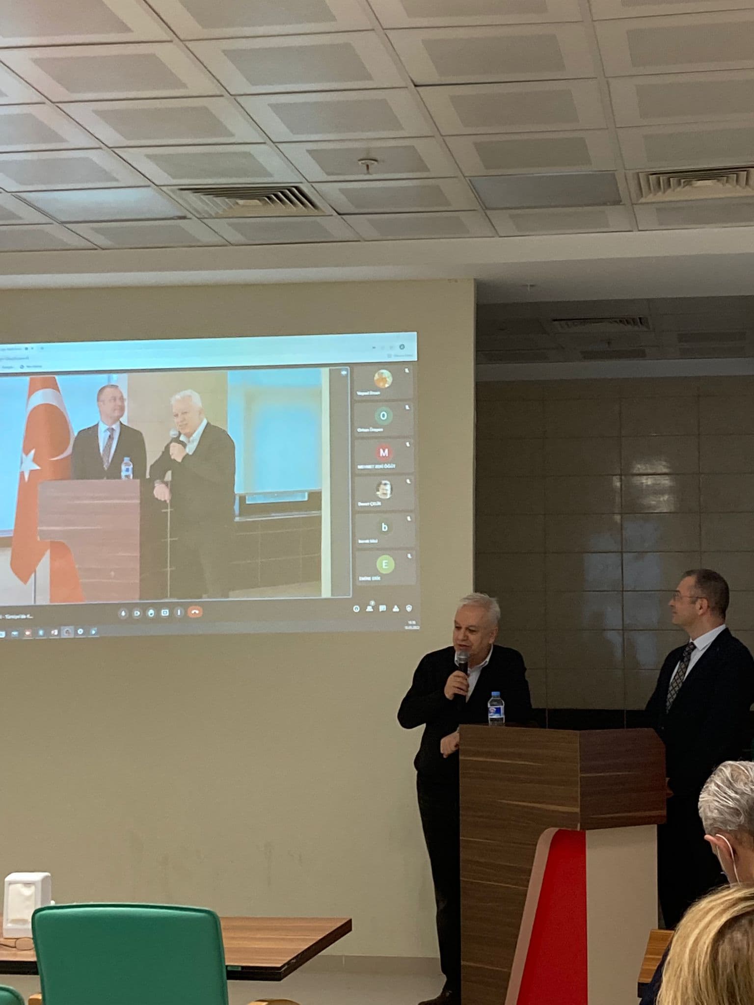 Проведён семинар на тему «Принципы распределения печени в Турции — показания к экстренному уведомлению — исключительные применения MELD»