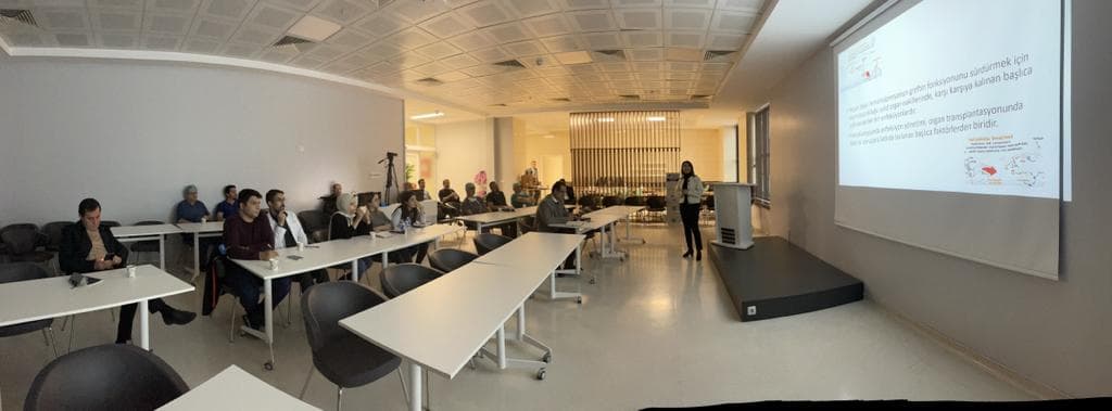 Seminar zum Thema „Management viraler Infektionen nach Transplantation“ durchgeführt